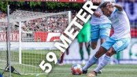 گل بازیکن شالکه از زمین خودی در بوندسلیگا 2
