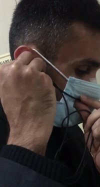 هدست فوتبالیتو اینجوری نگاه دار