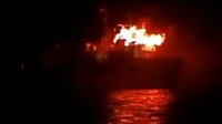 آتش‌سوزی یک شناور در عسلویه با دو مفقودی