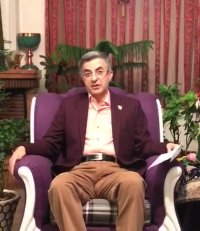 مشایی: ما می خواهیم چهره واقعی بعضی ها را افشا کنیم