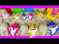 برنامه کودک نی نی کوچولو و بیبی شارک :  پارکینگ اتوبوس های کوچولو : ماشین بازی کودکان