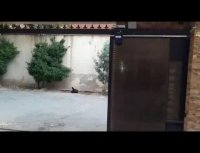 درب اتوماتیک ریلی تلسکوپی دو لنگه ساختمان آقای فتحی پور خیابان لاهور