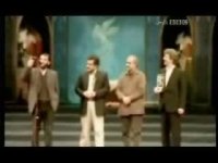 مستند ده نمکی ها ساخته پگاه آهنگرانی، قسمت 3 از 3