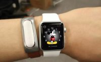 مقایسه Xiaomi Mi Band 3 و Apple Watch 4
