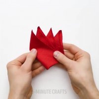 روش پوشیدن پیرهن مردانه