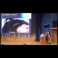 سخنرانی پروفسور کشکولی بهترین جراح پلک تهران در کنگره چشم پزشکی آبان 98