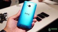 HTC One in Vivid Blue and Accessories
