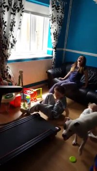 تردمیل را از دسترس کودکان دور نگه دارید