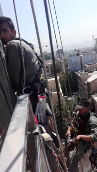 شرکت راپل کاسپین قزوین دسترسی با طناب بدون داربست