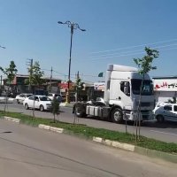 کامیون های اعتصابی با بوق های ممتد در بابل