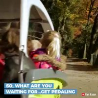 تاکسی دوچرخه ای برای حمل کودکان