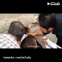 توزیع ارز از سوراخ های دیوار به زائران ایرانی در نجف !!!