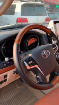 فیس لیفت تویوتا لندکروز