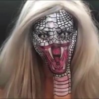 نقاشی شگفت انگیز روی صورت و دست