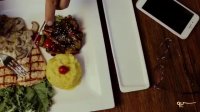 Siro Cafe Restaurantاستیک های هیجان انگیز و خوشمزه در کافه رستوران سیرو⛔️     من