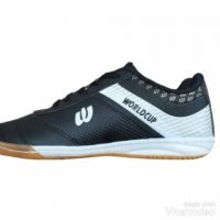 خرید انواع کفش فوتسال