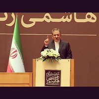 رسانه ملی باید در اختیار کل مردم ایران قرار بگیرد تا حرفشان را بزنند