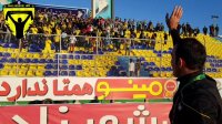 تشویق عرفان جم رتبه توسط هواداران پارس جنوبی جم بعد از برد شیرین مقابل پیکان