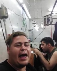 فحاشی زشت به امیر تتلو به خاطر پست حجابش