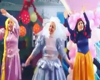 حتما تا اخر ببینید.محشره.اجرای بسیار شاد و زیبای گروه کودک پرنسسی فرشته مهربون