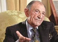 درگذشت اردشیر زاهدی در 93 سالگی