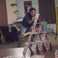 خلاقیت زچ کینگ - سازه های کارتی