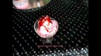 بستنی میوه ای توت فرنگی - آشپزی از اینجا تا آنجا با عذرا - strawberry ice cream