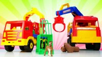 ماشین سنگین اسباب بازی : کامیون و بیل مکانیکی
