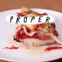 مرغ با سالامی و پنیر