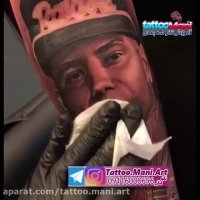 تتو خواننده رپ روی بازو