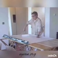 نصب پوستر دیواری