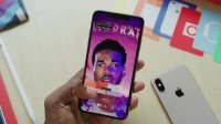 Apple iPhone Xs Review: A (S)mall Step Up!