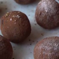 گلوله کاکائویی