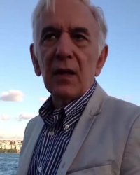 علت بزرگی بیضه در مردان و بخصوص جوانان