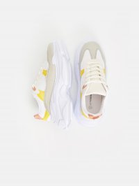 فروشگاه کفش اسپرت