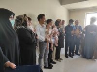 واگذاری 2 خانه به 2 خانواده با فرزندان چهار قلو