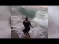 خنده دارجالب - کلیپ های جالب : یک مجموعه ویدیوی متنوع پر از اتفاقات خنده دار و دیدنی