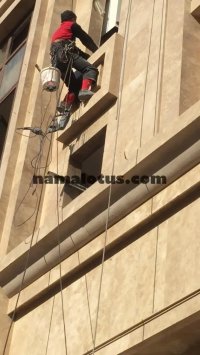 پیچ و رولپلاک نما