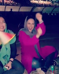 ما خانمهای ایرانی خواهان تکرار دیدن فوتبال در استادیوم هستیم...