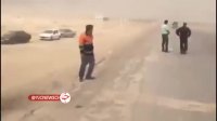 وزش شدید باد تصادف چندین خودرو در جاده شیراز _ اصفهان