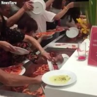 باقالی پلو با گوشت خارجی ها