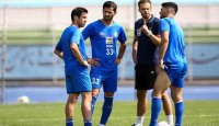 تمرین استقلال تهران قبل از دربی 88
