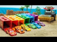 بازی ماشین سنگین : ماشین غلطک بزرگ و مک کویین های رنگی زیر ماسه