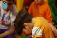 کمک به خیریه