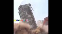 تخریب عجیب ساختمان