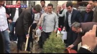 کاشت درخت توسط علی دایی و برانکو به مناسبت روز درختکاری