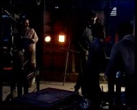 زمین خانه خاکی و سنگی ما