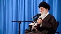 رهبر انقلاب: نباید دنبال ریاست بدویم