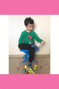 بازی لیوان و چسب