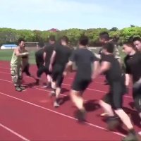 تمرینات ورزشی نظامیان...